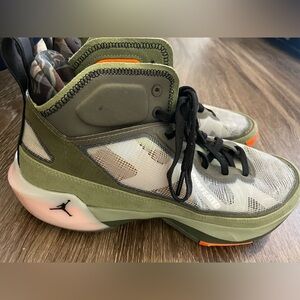 Undefeated x Air Jordan 37 SP 'Flight Jacket' size 12